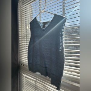 Vintage Eddie Bauer Sweater Vest. Size: M